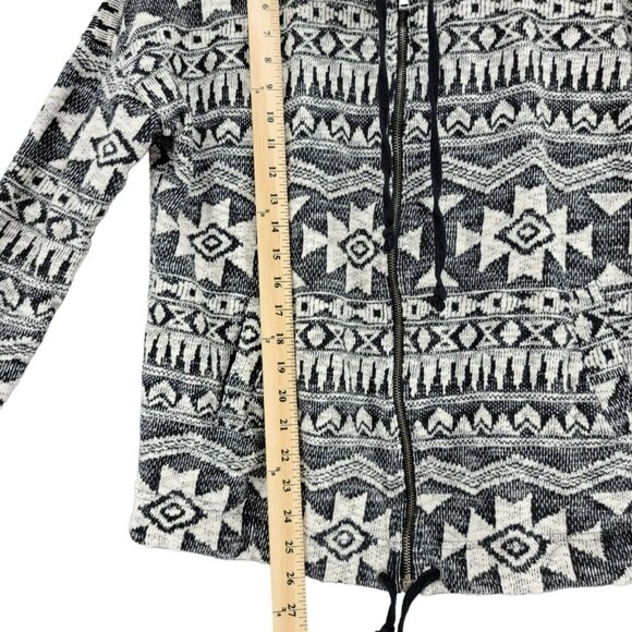 American Eagle Womens Sweater Hoodie Jacket Large Full Zip Aztec Southwestern - Picture 7 of 10